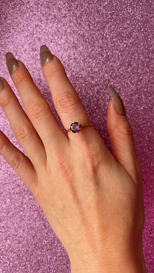 14k Vintage Amethyst Ring