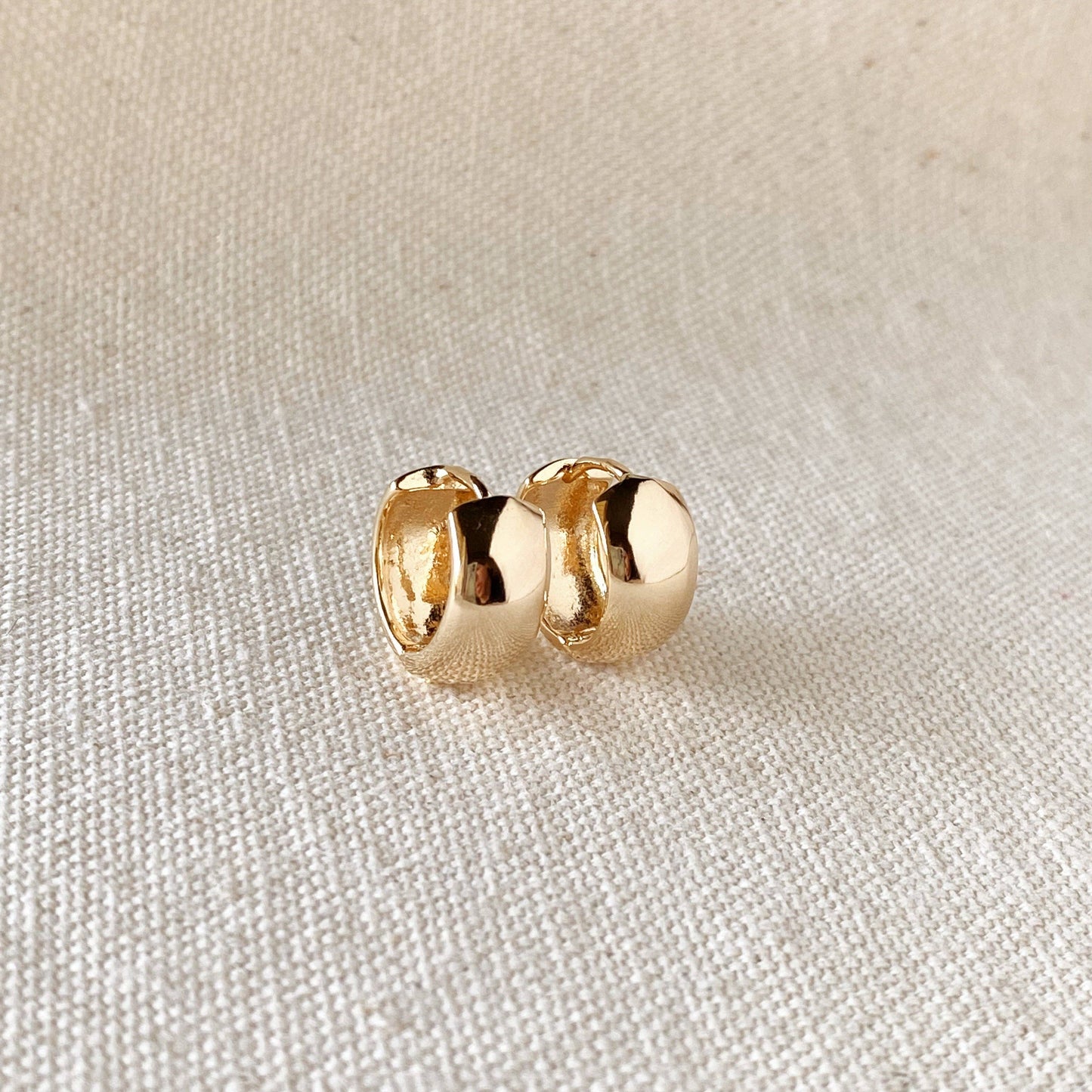 Boucles d'oreilles créoles épaisses en or 18 carats laminé