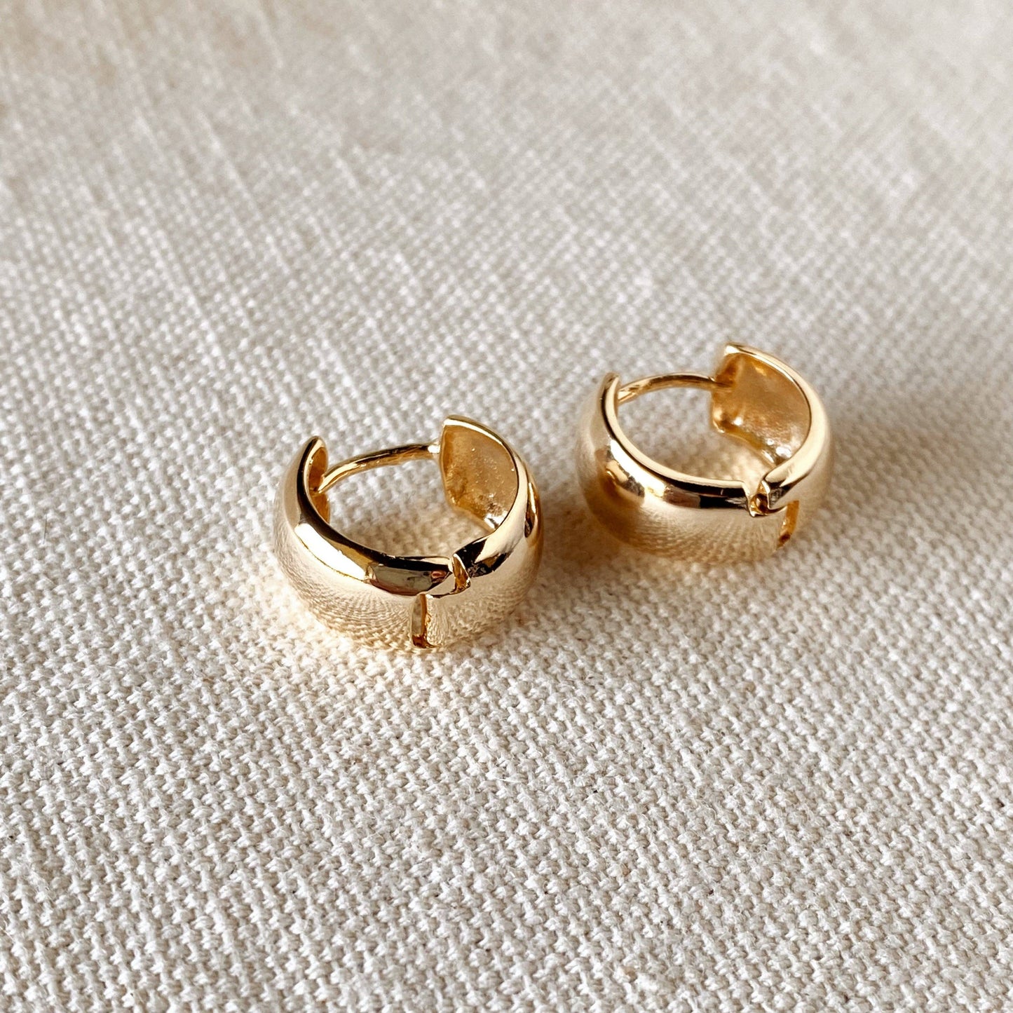 Boucles d'oreilles créoles épaisses en or 18 carats laminé