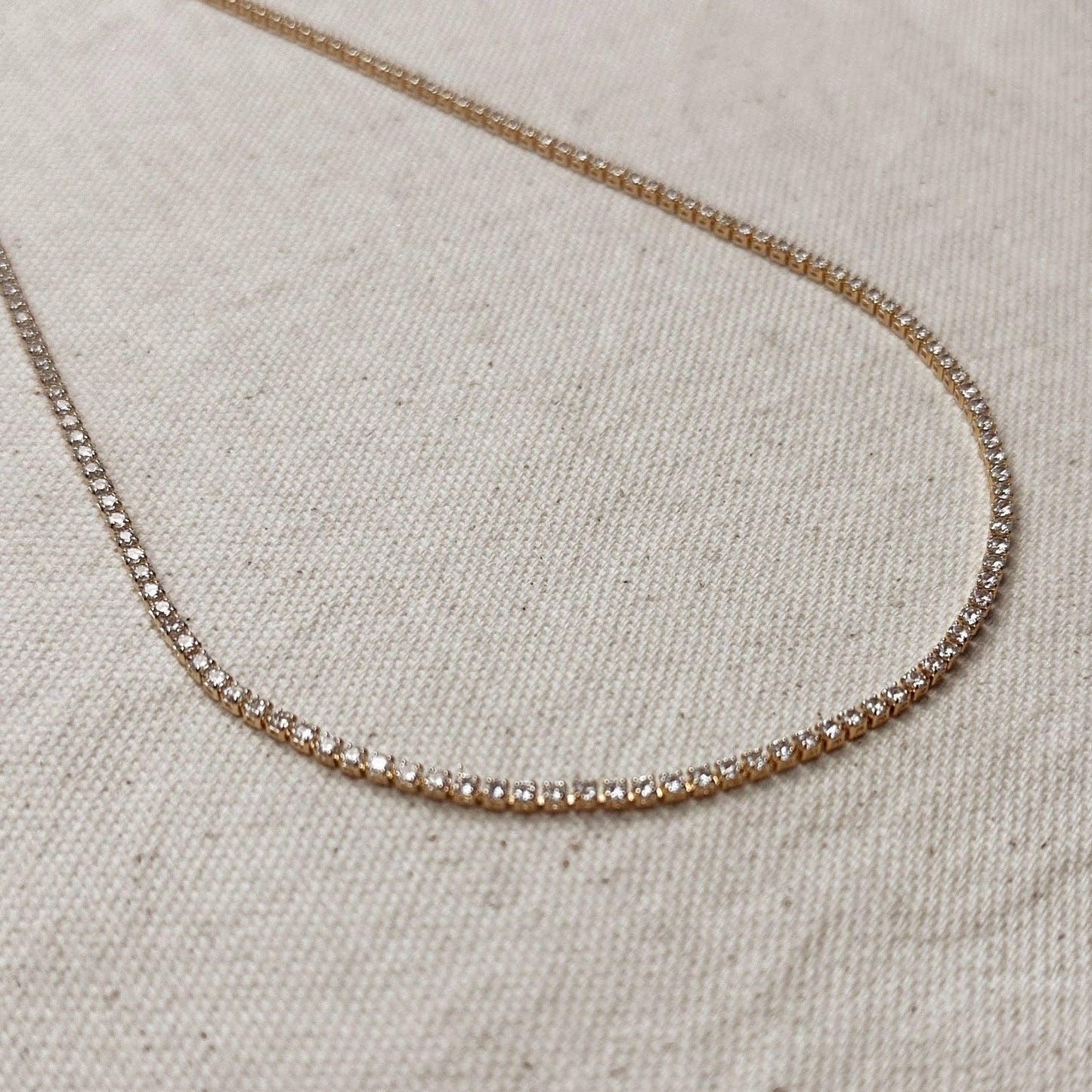 Collier tennis 2 mm en or rempli 18 carats avec zircones cubiques